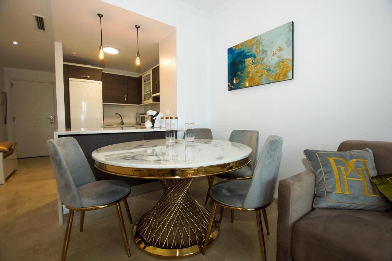 Small Oasis P&O Serviced Apartments Manilva Exterior foto